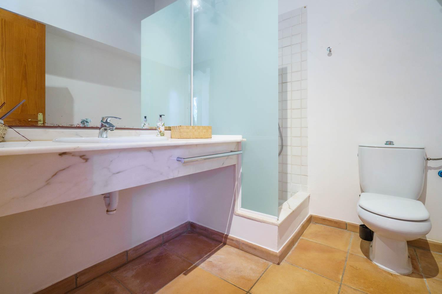 Can Canaver Villa *